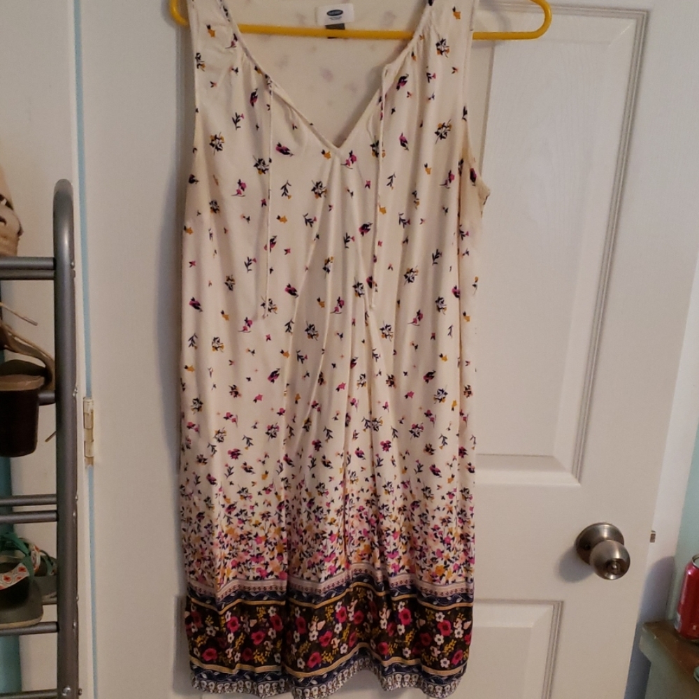 Cream M old navy dress